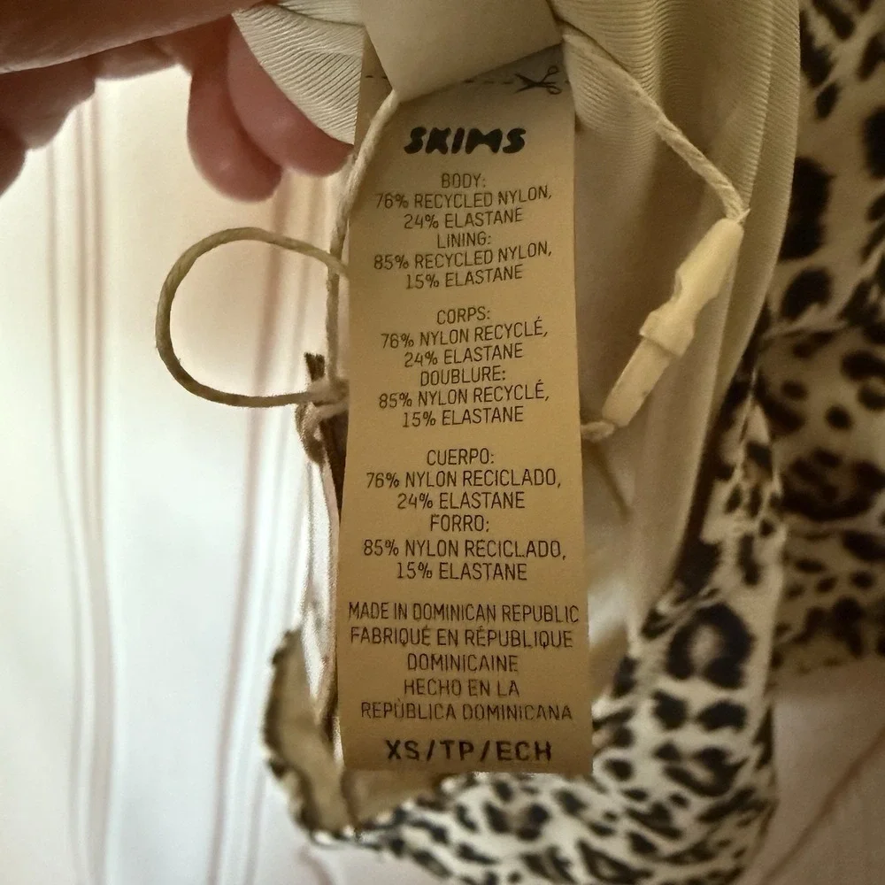 Skims Signature Swim Zip Front One Piece Champagne Leopard Print Sz XS NWT $96